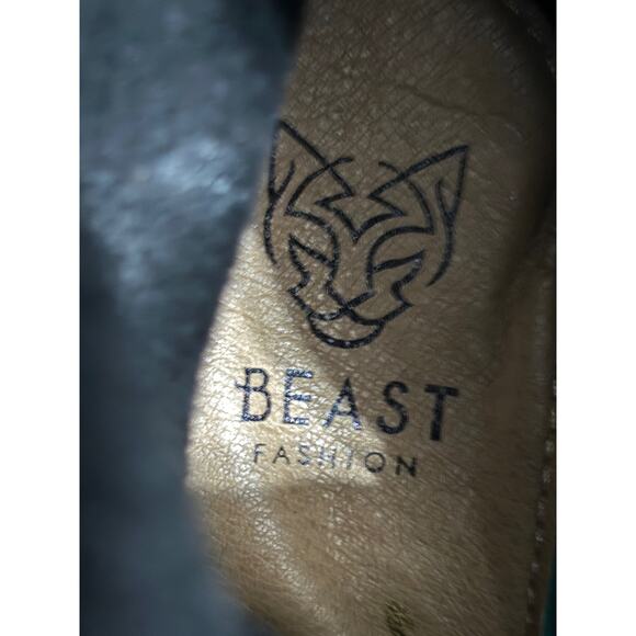 Beast Fashion NWT Aster Ankle Boot Size 6.5M Black Western Block Heel Bootie - Picture 7 of 8